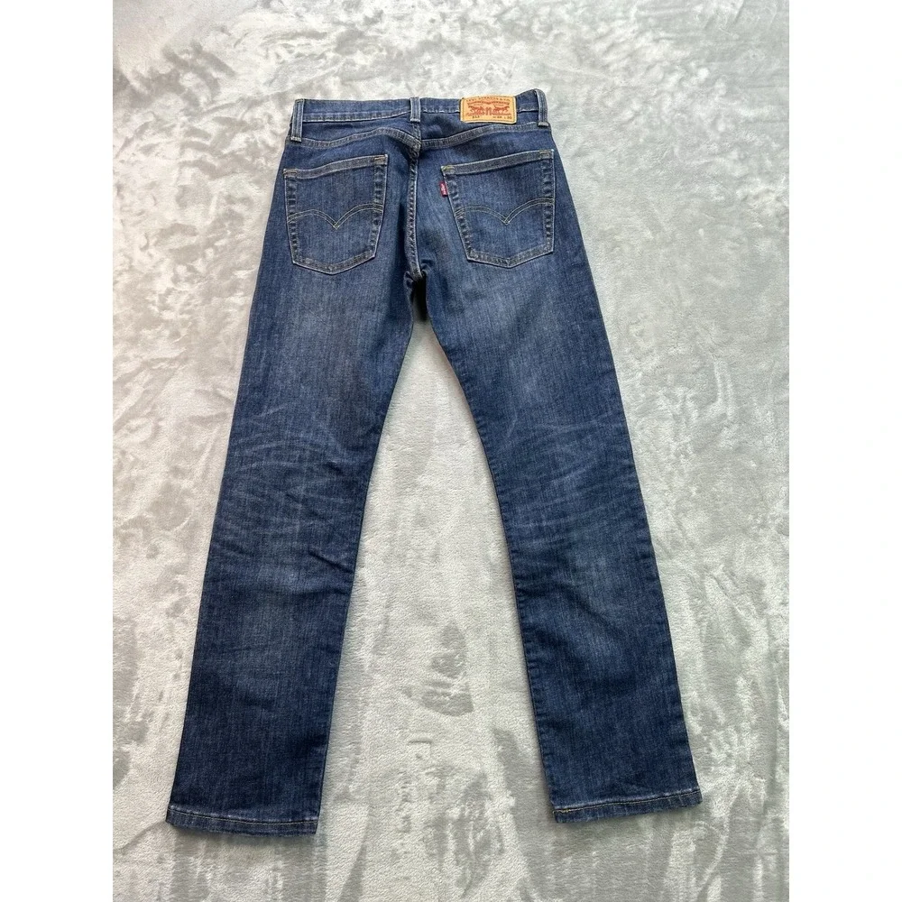 Levis these levi